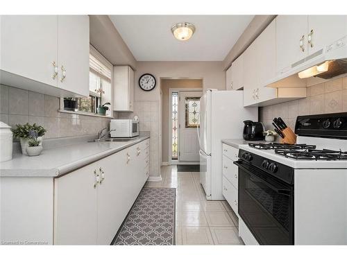 55 Grange Drive, Brampton, ON - Indoor Photo Showing Kitchen