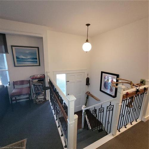 93 Water Street E, Elora, ON - Indoor Photo Showing Other Room