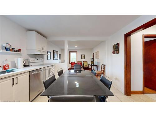 5177 Kitchener Street, Niagara Falls, ON - Indoor Photo Showing Kitchen