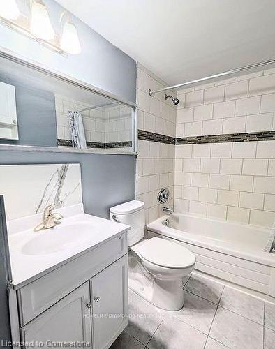 112-1105 Jalna Boulevard, London, ON - Indoor Photo Showing Bathroom