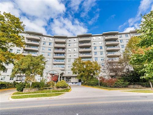 706-80 Grandravine Drive, North York, ON - Outdoor With Balcony With Facade