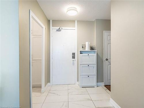 706-80 Grandravine Drive, North York, ON - Indoor Photo Showing Other Room