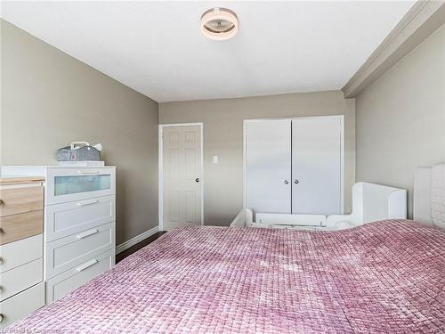 706-80 Grandravine Drive, North York, ON - Indoor Photo Showing Bedroom