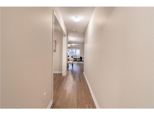 37 Blue Oak Street, Kitchener, ON - Indoor Photo Showing Other Room