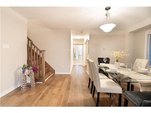 37 Blue Oak Street, Kitchener, ON - Indoor Photo Showing Dining Room