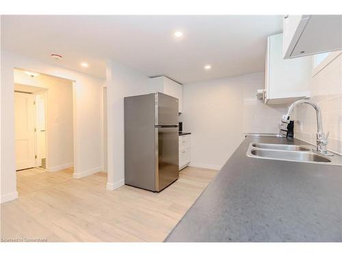 78 Duchess Drive, Cambridge, ON - Indoor Photo Showing Kitchen With Double Sink