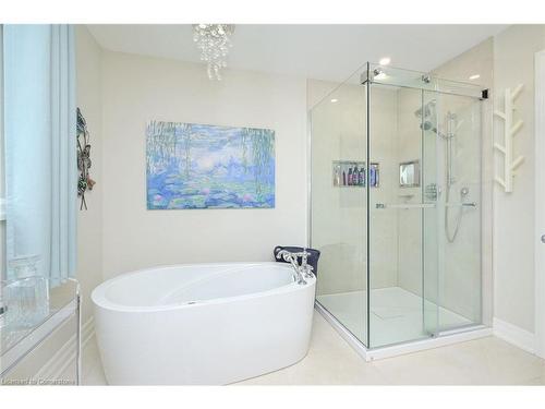 14 Penrose Court, Brampton, ON - Indoor Photo Showing Bathroom