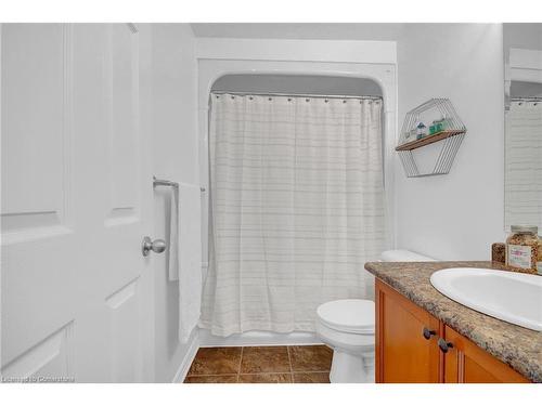 45-1059 Whetherfield Street, London, ON - Indoor Photo Showing Bathroom