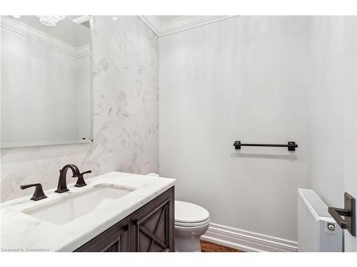 70 Oriole Road, Toronto, ON - Indoor Photo Showing Bathroom