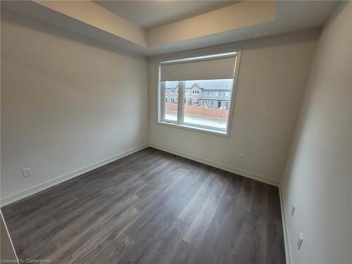 202-58 Sky Harbour Drive, Brampton, ON - Indoor Photo Showing Other Room