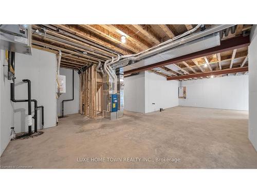 9-242 Mount Pleasant Street, Brantford, ON - Indoor Photo Showing Basement