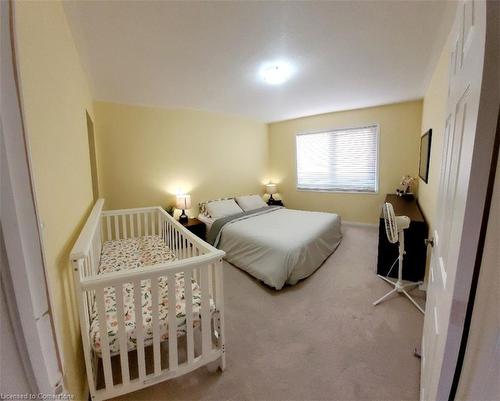 17 Gander Lane, Cambridge, ON - Indoor Photo Showing Bedroom