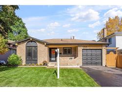 216 Erindale Crescent  Cambridge, ON N3C 3E8