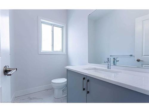 84 Knott Drive, London, ON - Indoor Photo Showing Bathroom