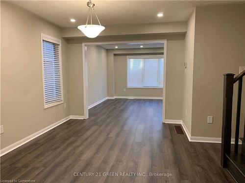 258 Gleave Terrace, Milton, ON - Indoor Photo Showing Other Room