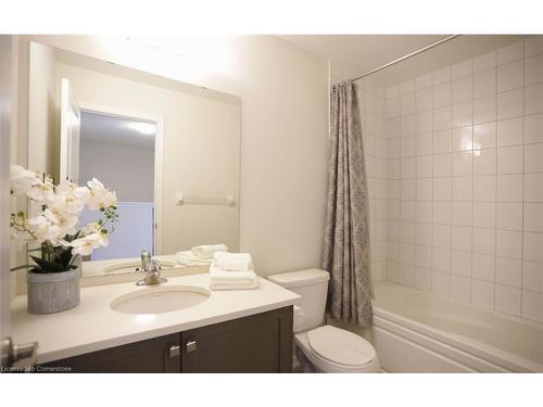 3 Cooke Avenue, Brantford, ON - Indoor Photo Showing Bathroom