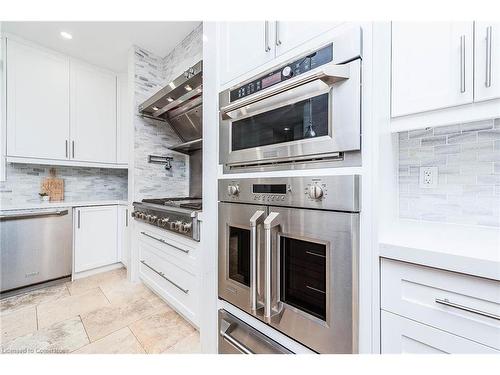 8949 Mississauga Road, Brampton, ON - Indoor Photo Showing Kitchen