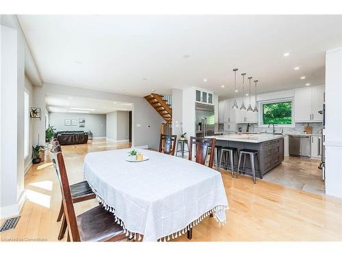 8949 Mississauga Road, Brampton, ON - Indoor Photo Showing Dining Room