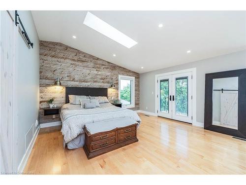 8949 Mississauga Road, Brampton, ON - Indoor Photo Showing Bedroom