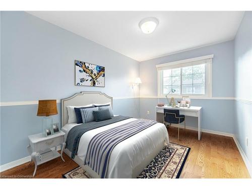 73-3025 Glencrest Road, Burlington, ON - Indoor Photo Showing Bedroom