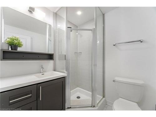 94-1890 Rymal Road E, Hamilton, ON - Indoor Photo Showing Bathroom