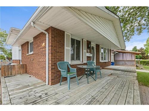 18 Pearl Street, Tilbury, ON - Outdoor With Deck Patio Veranda With Exterior