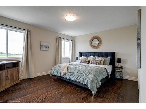 166 Bradshaw Drive, Stratford, ON - Indoor Photo Showing Bedroom