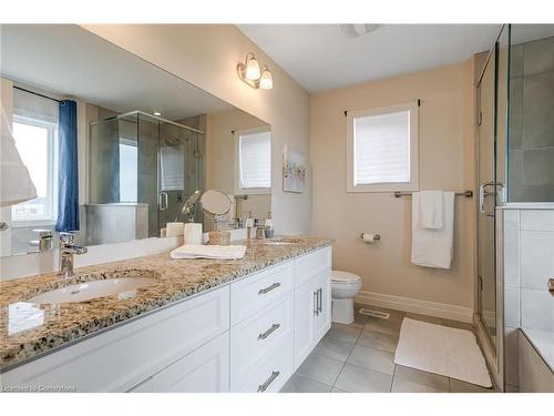 166 Bradshaw Drive, Stratford, ON - Indoor Photo Showing Bathroom