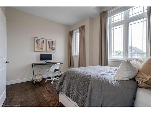 166 Bradshaw Drive, Stratford, ON - Indoor Photo Showing Bedroom