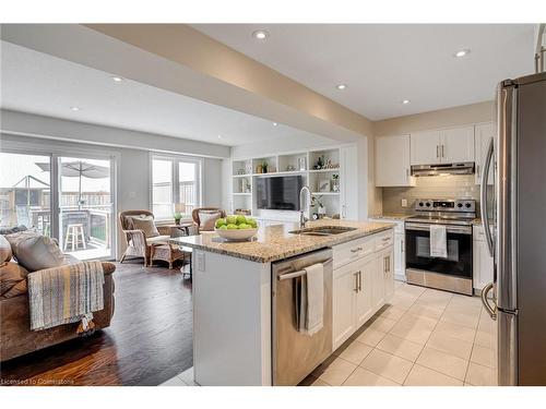 166 Bradshaw Drive, Stratford, ON - Indoor Photo Showing Kitchen With Stainless Steel Kitchen With Upgraded Kitchen