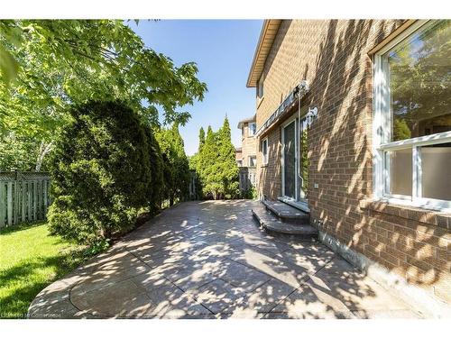 3251 Bloomfield Drive, Mississauga, ON - Outdoor