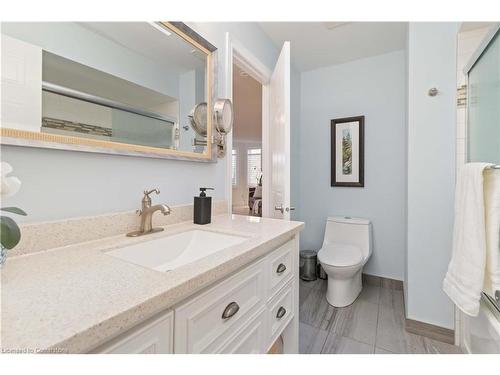 5756 Whitehorn Avenue, Mississauga, ON - Indoor Photo Showing Bathroom