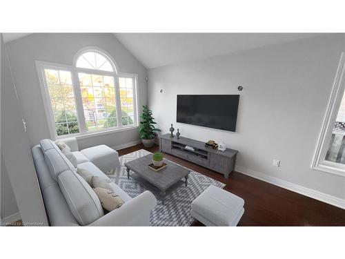 70 Tallman Street, Stoney Creek, ON - Indoor Photo Showing Living Room