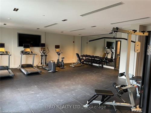 407-1440 Clarriage Court, Milton, ON - Indoor Photo Showing Gym Room