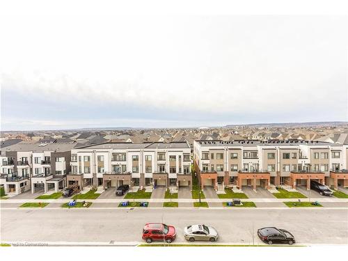 407-1440 Clarriage Court, Milton, ON - Outdoor With View