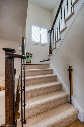 68 Cheevers Road, Brantford, ON - Indoor Photo Showing Other Room