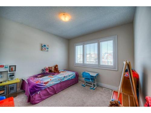 68 Cheevers Road, Brantford, ON - Indoor Photo Showing Bedroom