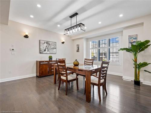 1 Seanesy Drive, Niagara Falls, ON - Indoor Photo Showing Dining Room