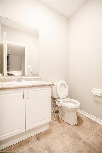 533 Nairn Circle, Milton, ON - Indoor Photo Showing Bathroom