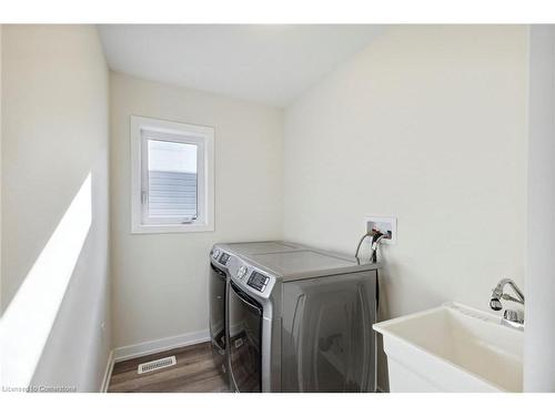 176 Whithorn Crescent Crescent, Caledonia, ON - Indoor Photo Showing Laundry Room