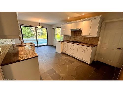 1773 Melody Drive, Mississauga, ON - Indoor Photo Showing Kitchen