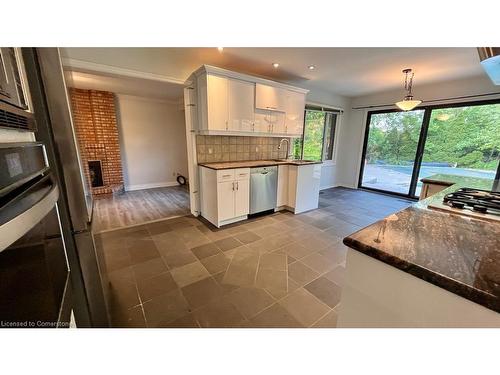 1773 Melody Drive, Mississauga, ON - Indoor Photo Showing Kitchen