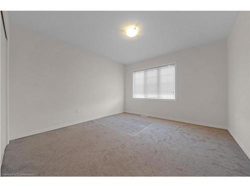 7705 Sassafras Trail Trail, Niagara Falls, ON - Indoor Photo Showing Other Room