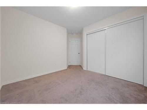 7705 Sassafras Trail Trail, Niagara Falls, ON - Indoor Photo Showing Other Room