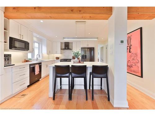 1785 Kingston Road, Toronto, ON - Indoor Photo Showing Kitchen With Upgraded Kitchen