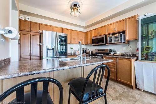 26 Clearfield Drive, Brampton, ON - Indoor Photo Showing Kitchen