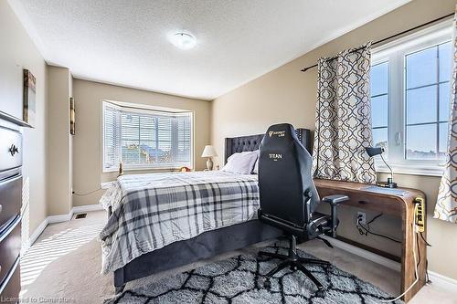 26 Clearfield Drive, Brampton, ON - Indoor Photo Showing Bedroom