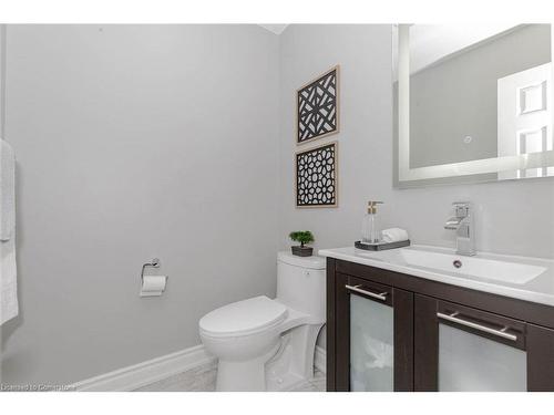 1617 Bristol Road W, Mississauga, ON - Indoor Photo Showing Bathroom