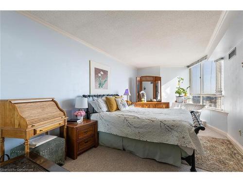 1912-3605 Kariya Drive, Mississauga, ON - Indoor Photo Showing Bedroom