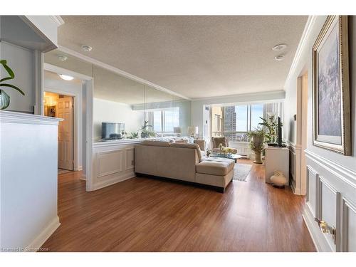 1912-3605 Kariya Drive, Mississauga, ON - Indoor Photo Showing Living Room